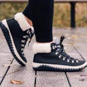 Sorel Out N About Plus Women Shoes Size 9